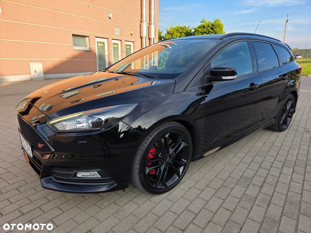Ford Focus 2.0 TDCi ST mit Leder-Sport-Paket - 3