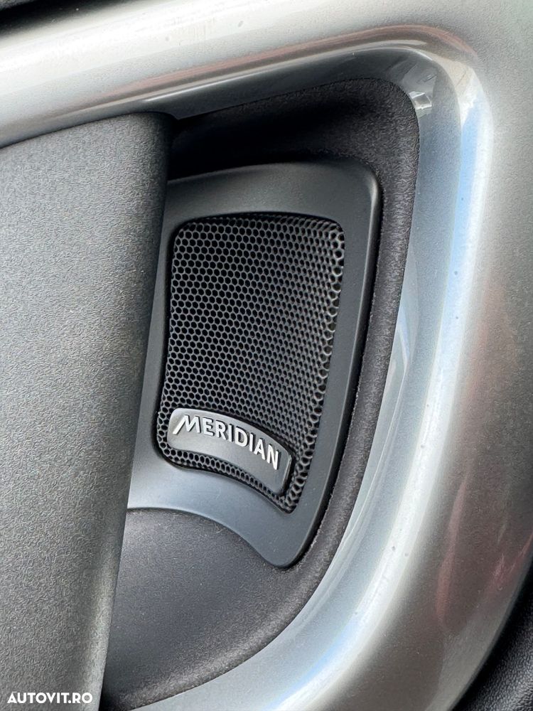 Land Rover Discovery Sport - 12