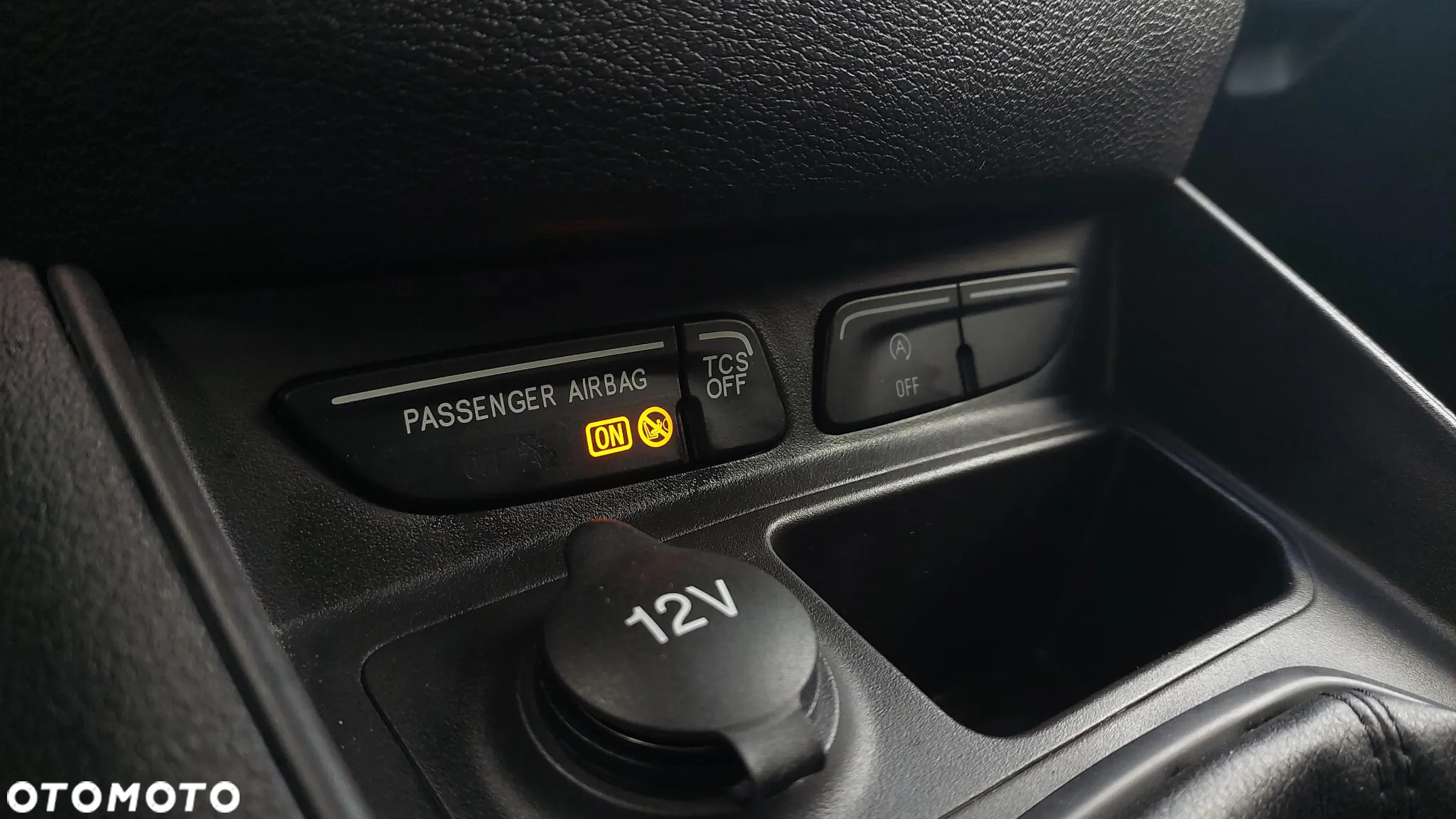 Ford Courier - 28