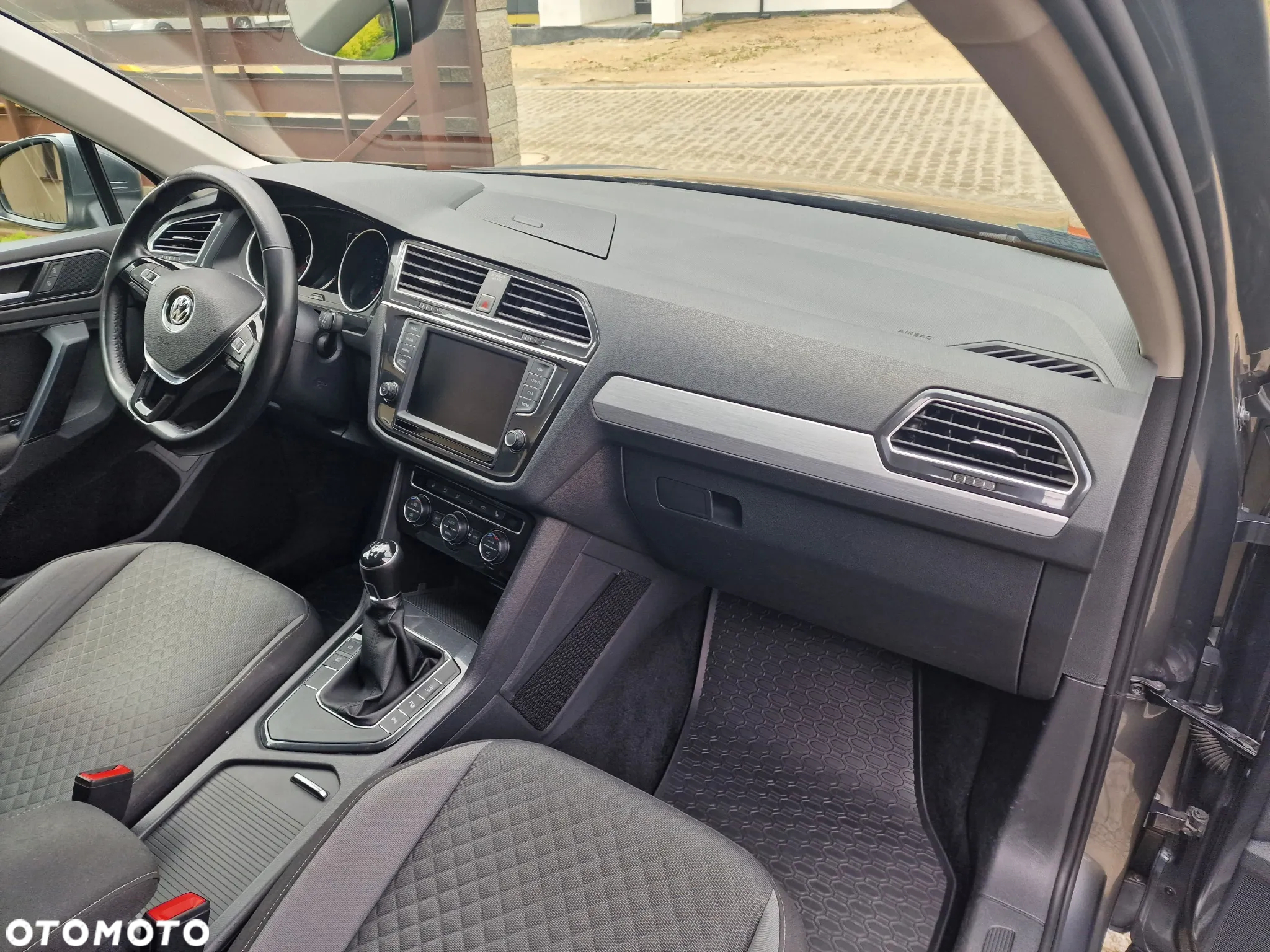 Volkswagen Tiguan 2.0 TDI BMT SCR Comfortline - 14