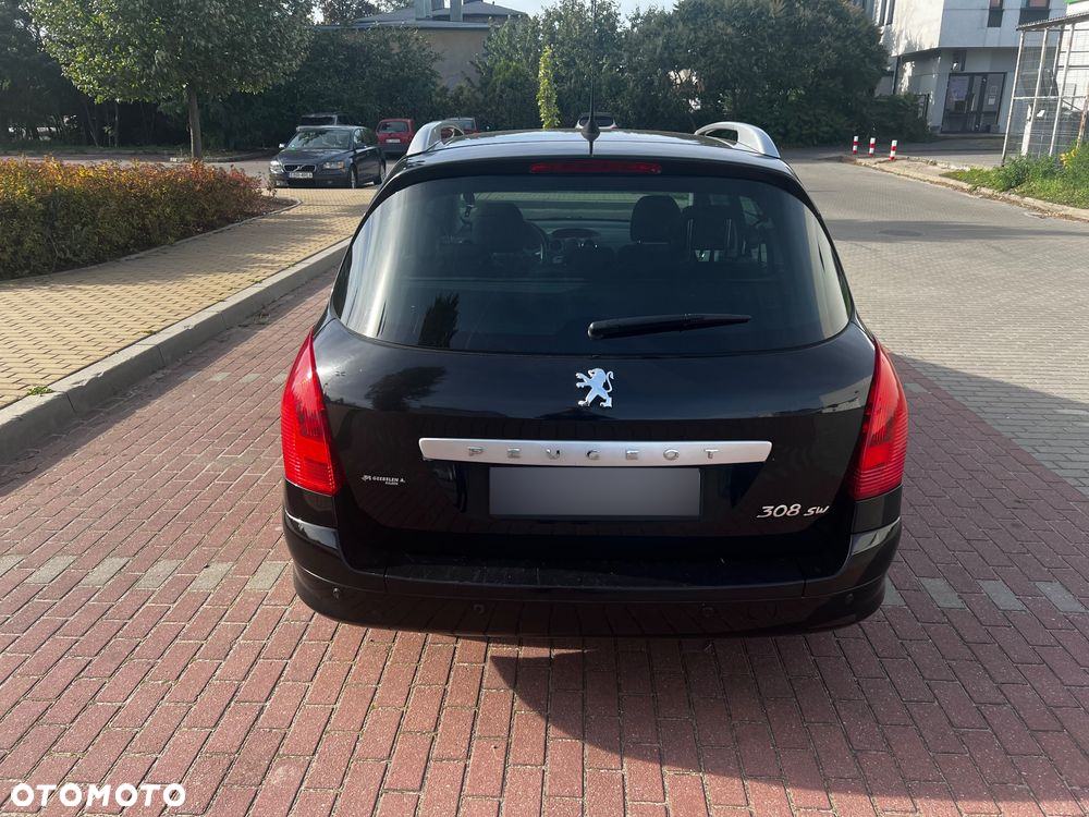 Peugeot 308 - 4