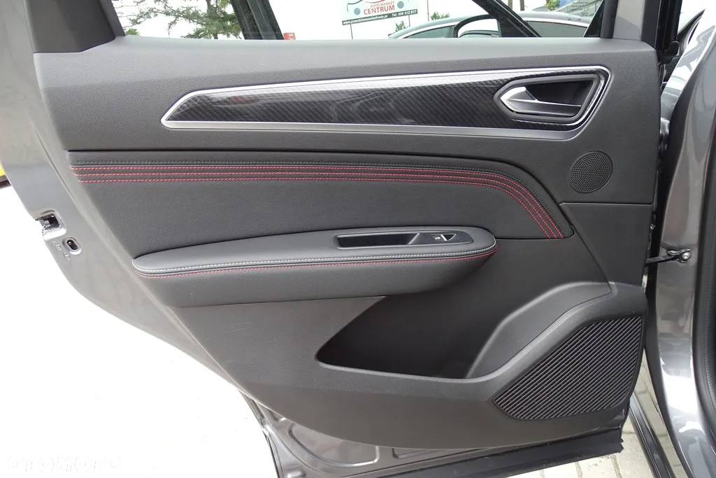 Renault Arkana E-TECH 145 R.S.LINE - 23