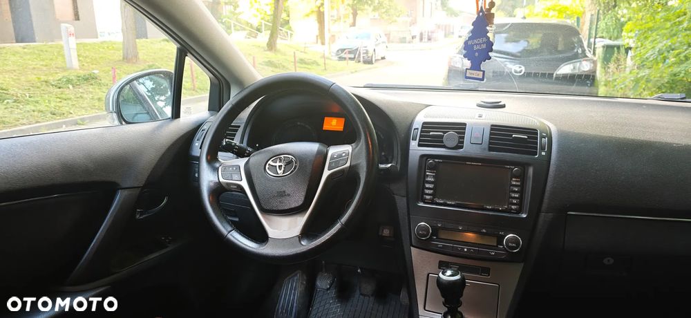 Toyota Avensis 2.0 D-4D Sol+NAVI - 7