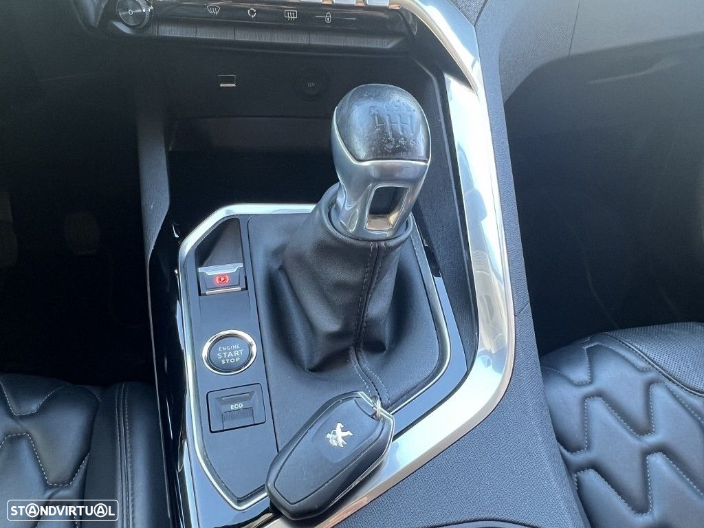 Peugeot 3008 1.5 BlueHDi Allure Pack - 16