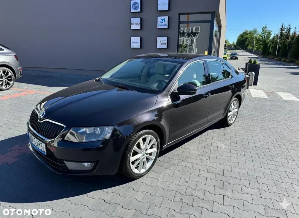 Skoda Octavia 2.0 TDI Style DSG - 1