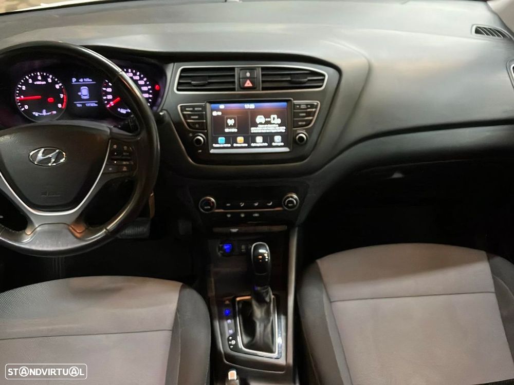 Hyundai i20 1.0 T-GDI Style DCT - 12