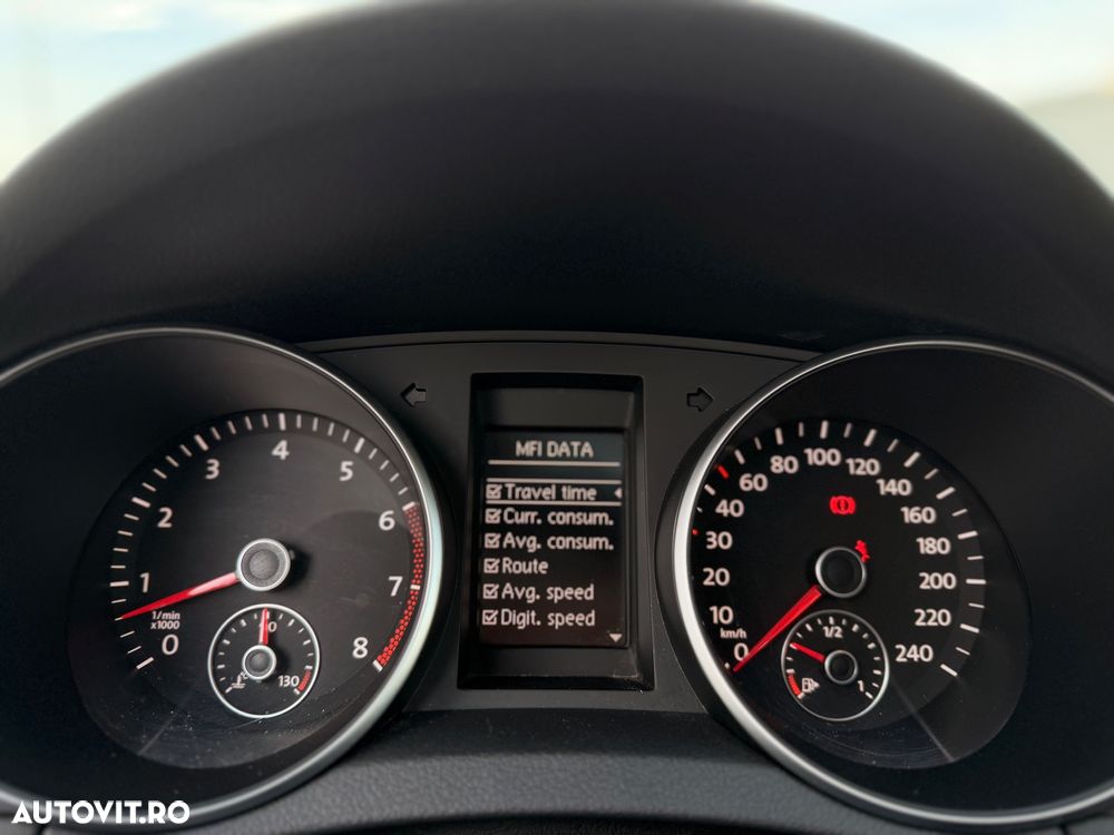 Volkswagen Golf 1.4 TSI Style - 27