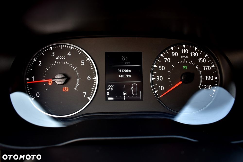 Dacia Duster TCe 150 2WD GPF Sondermodell Adventure - 36