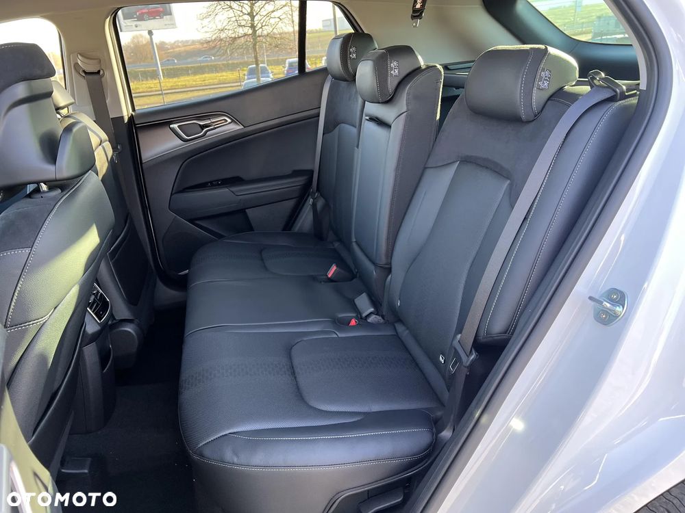 Kia Sportage 1.6 T-GDI HEV Business Line 2WD - 16