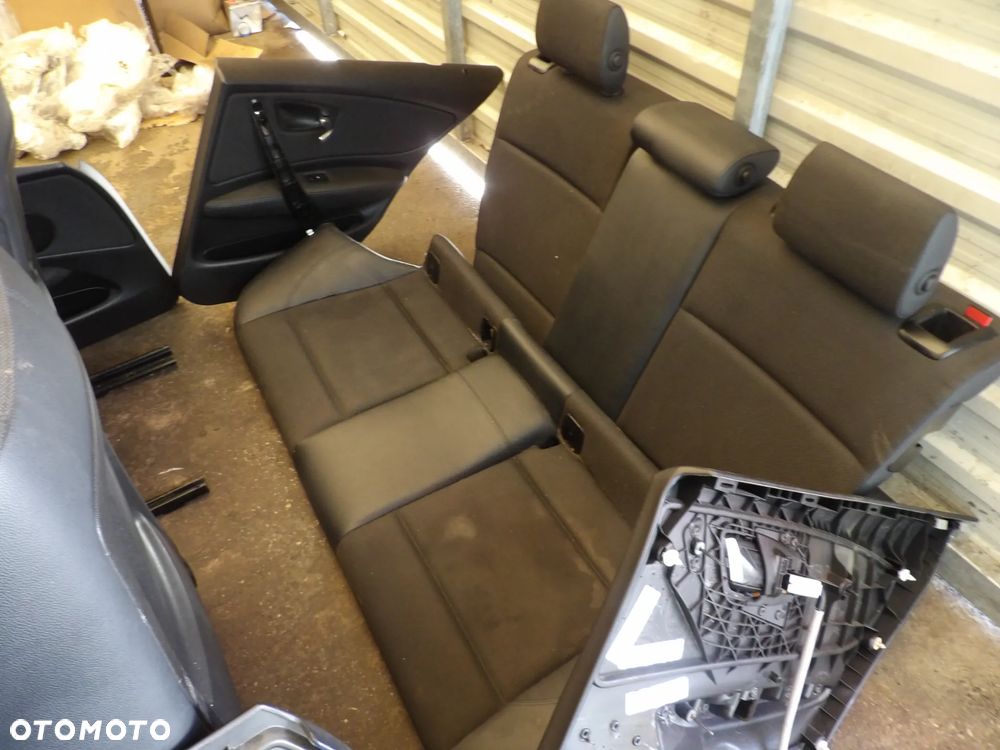 BMW - E87 - FOTELE , KANAPA , BOCZKI - UK - NIE OGRZEWANE - 6