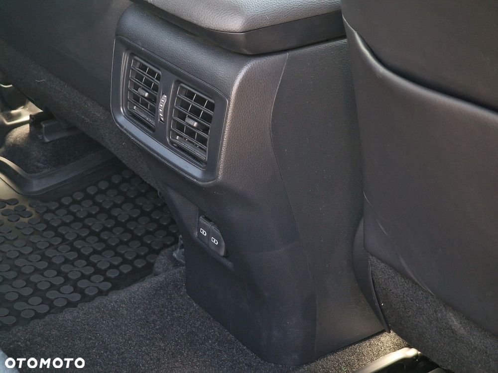 Toyota RAV4 - 17