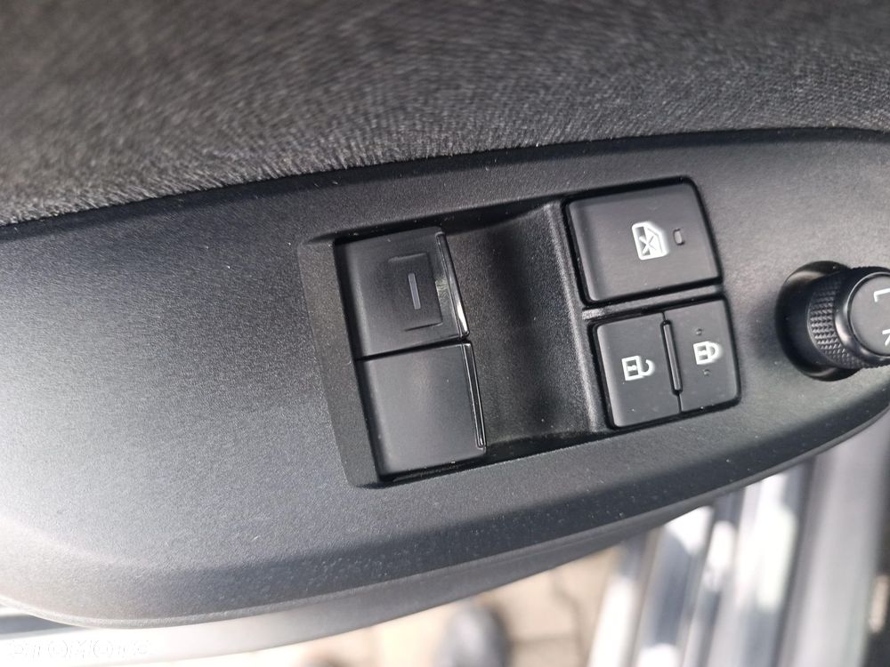 Toyota Yaris Hybrid 1.5 Comfort - 14