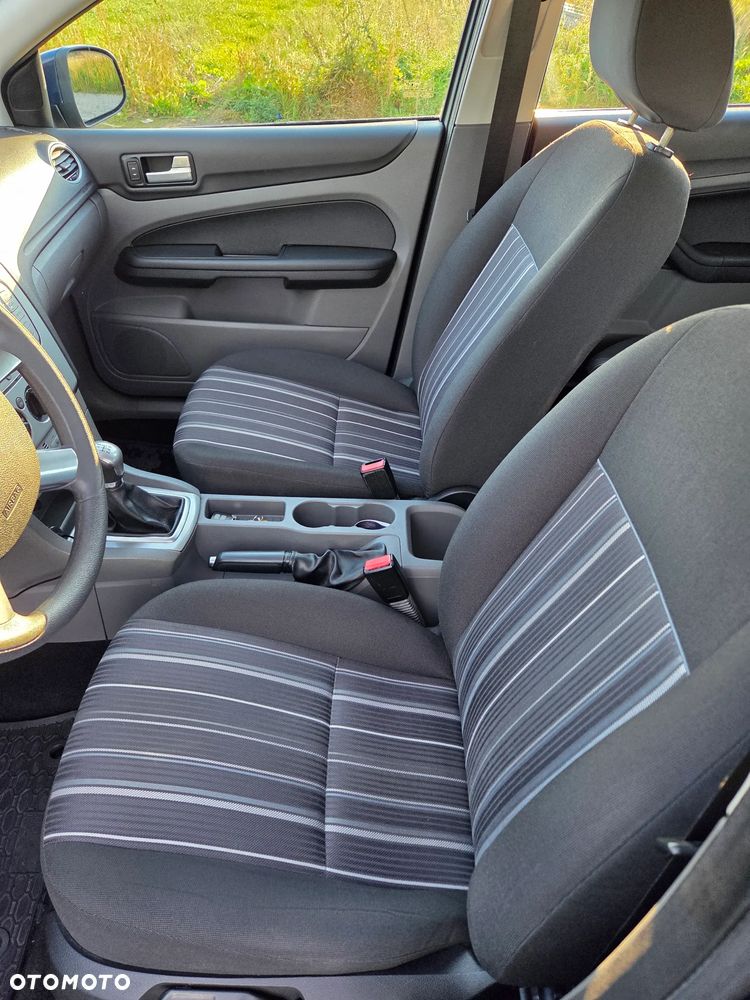 Ford Focus - 6