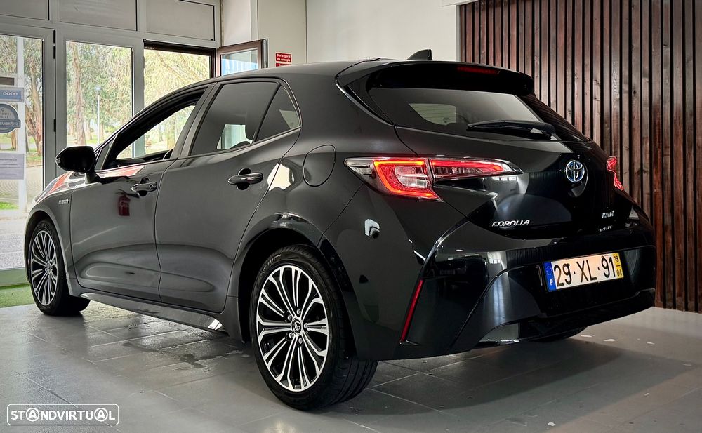 Toyota Corolla 1.8 Hybrid Comfort+P.Sport - 4