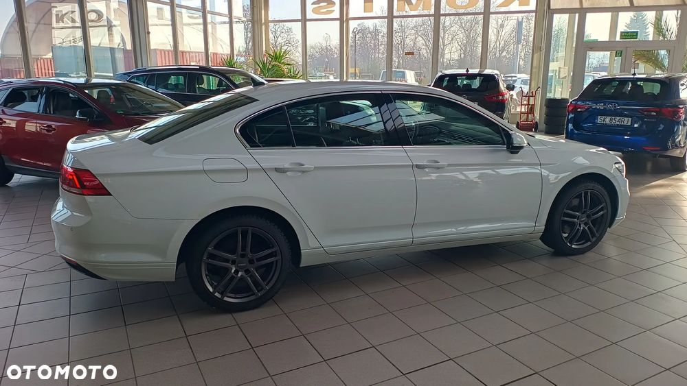 Volkswagen Passat 2.0 TSI Elegance DSG - 5