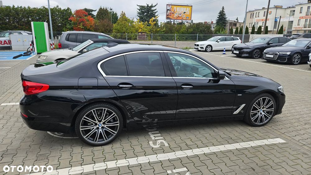 BMW Seria 5 520d Efficient Dynamics Luxury Line sport - 14