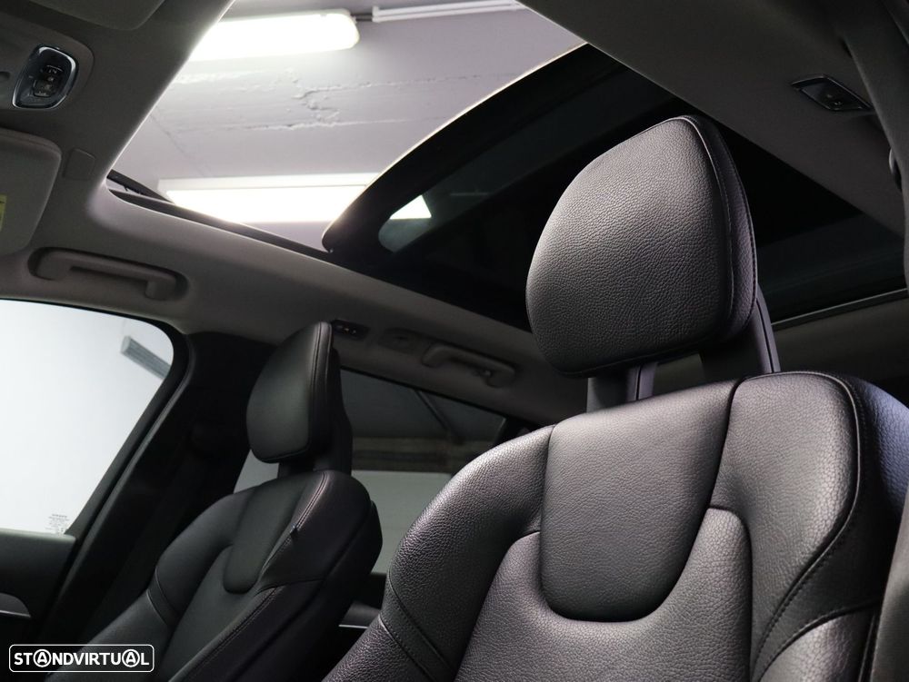 Volvo XC 90 2.0 T8 PHEV Inscription AWD - 8