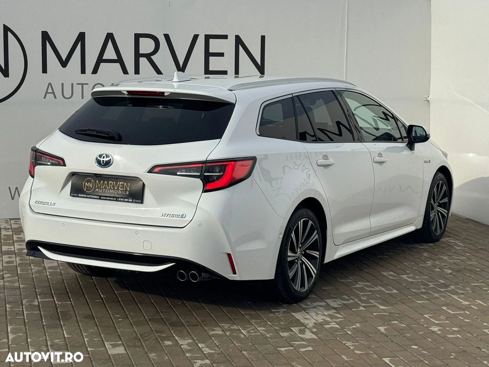 Toyota Corolla 2.0 Hybrid Touring Sports Comfort - 3