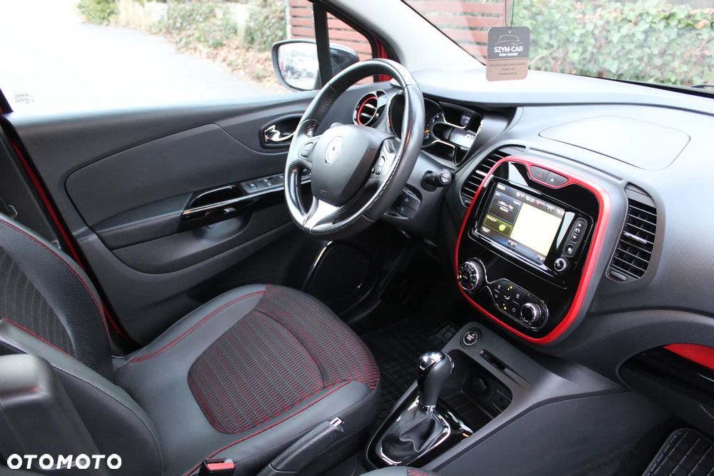 Renault Captur 1.2 TCe Helly Hansen EDC - 19