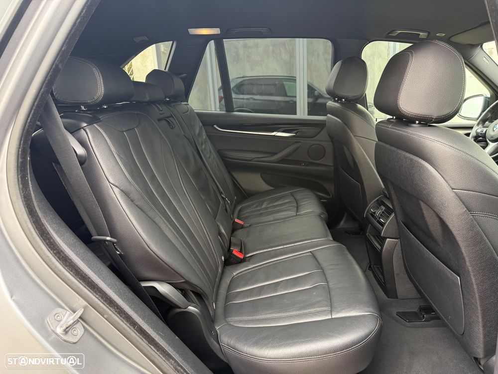 BMW X5 25 d xDrive Pack M 50 anos - 20