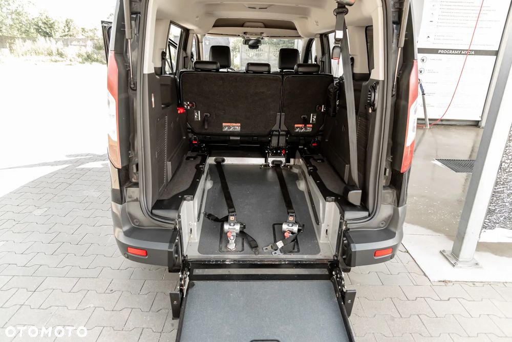Ford Tourneo Connect Gr 1.5 EcoBlue Titanium PowerShift - 6