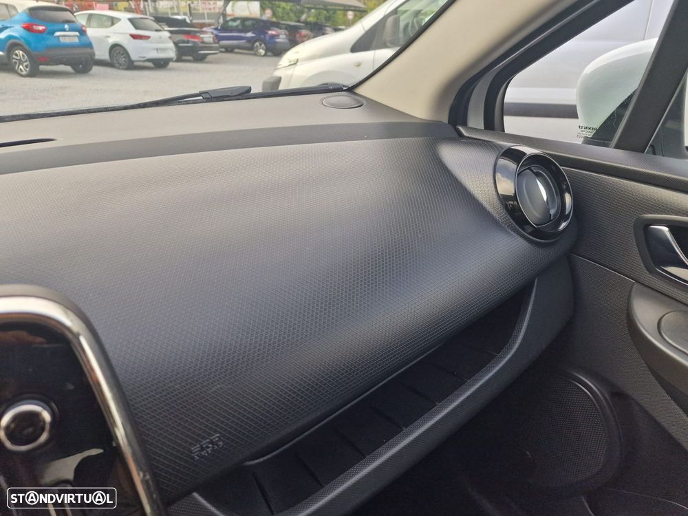 Renault Clio 1.5 dCi Confort - 28