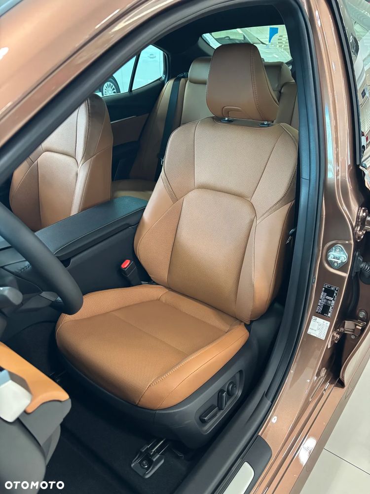 Toyota Camry 2.5 Hybrid Prestige CVT - 10