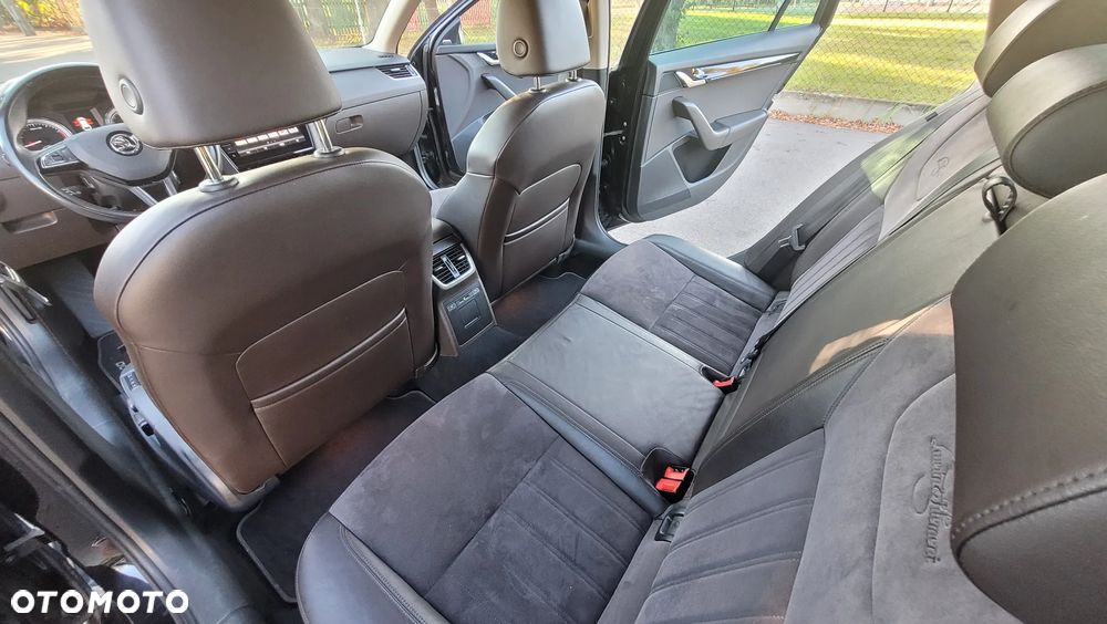 Skoda Octavia 1.8 TSI 4x4 DSG L&K - 22