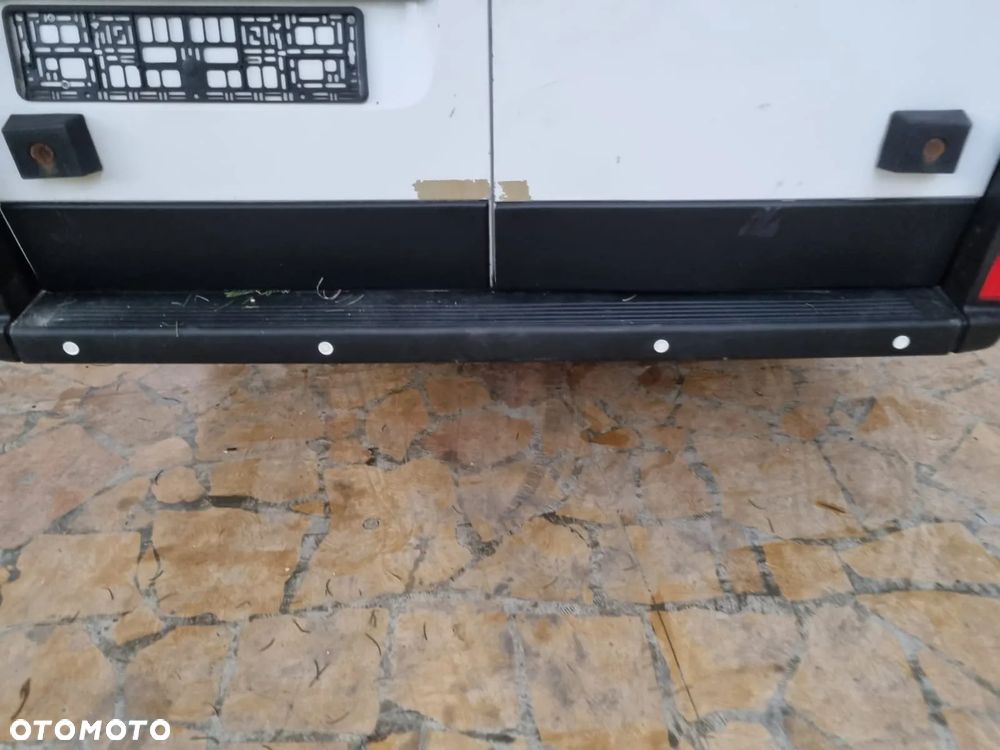 Fiat DUCATO III MAXI 2.3 JTD 120 VAN LIFE "LE FOURGON MILLENIUM" - 11