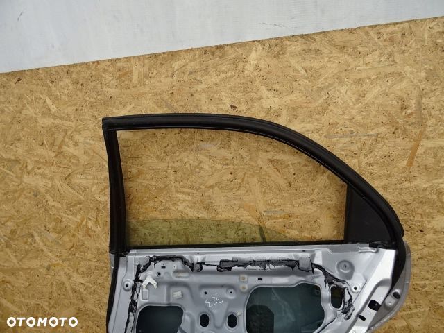 DRZWI PRAWY TYŁ PRAWE TYLNE MAZDA 323 NR645 - 6