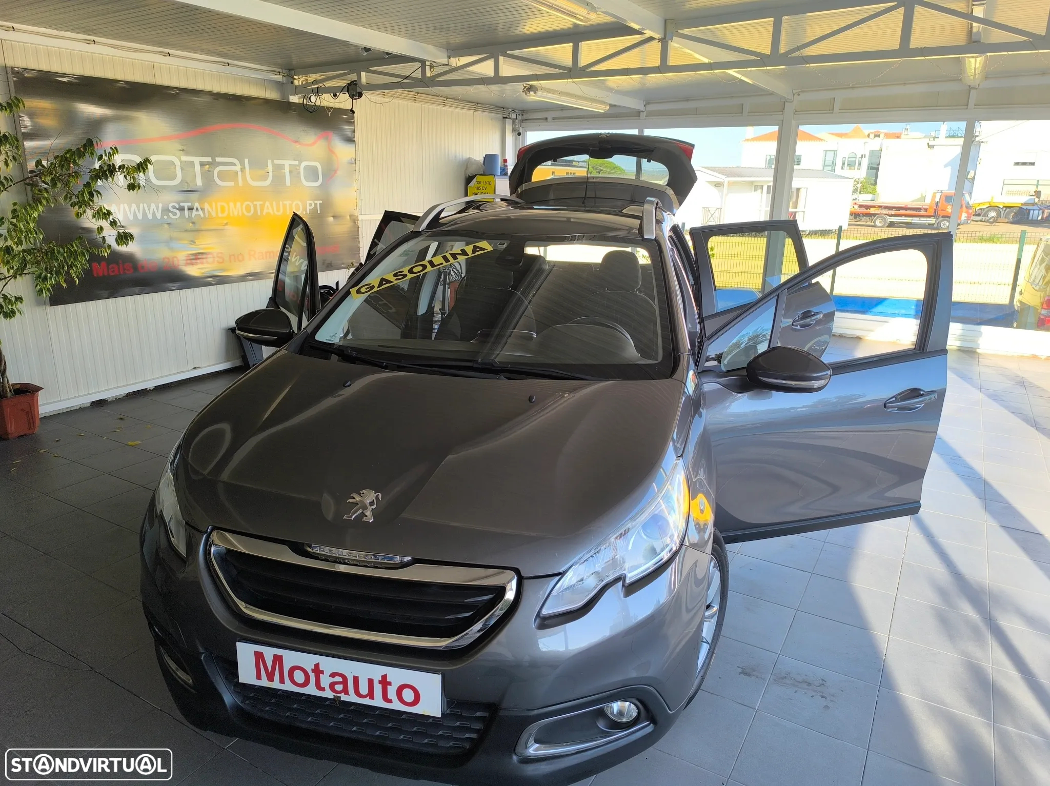 Peugeot 208 1.2 PureTech Allure - 10
