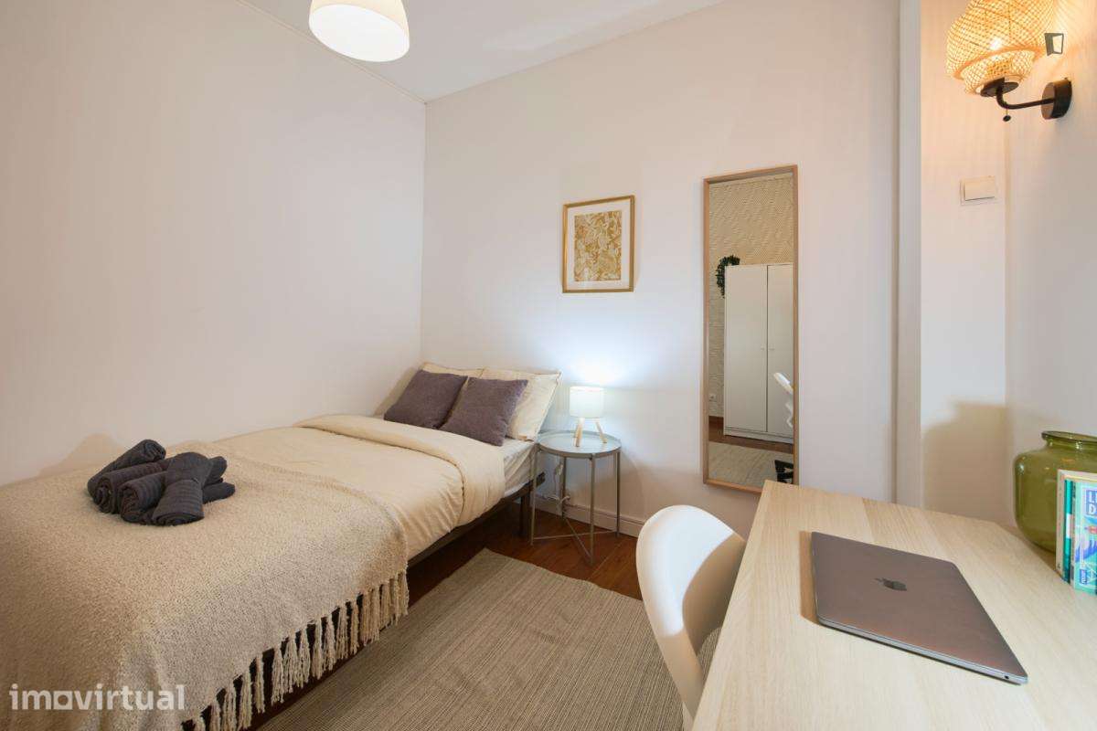 Quarto - localizado em Alcântara Lisbon - Grande imagem: 4/44