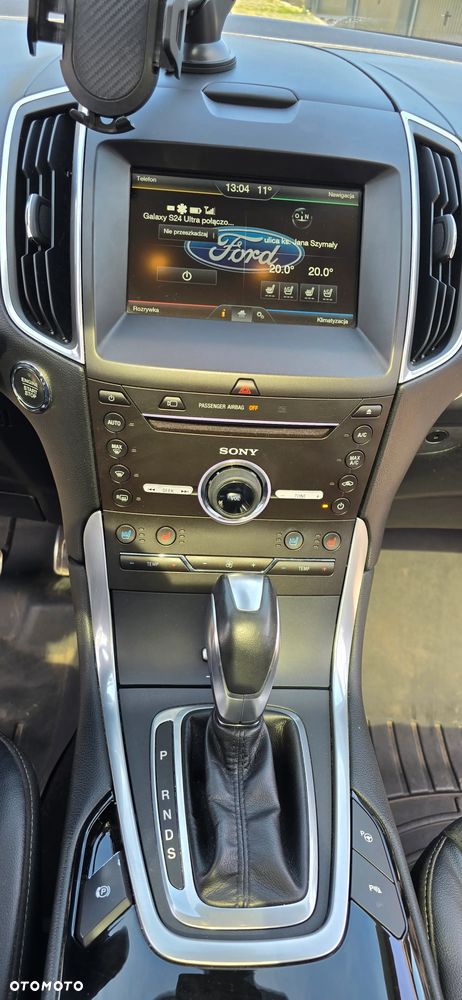 Ford Edge - 19