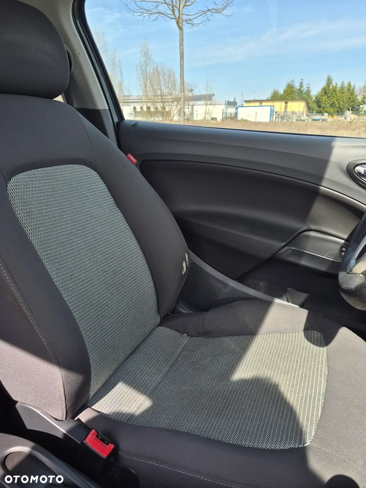 Seat Ibiza SC 1.4 16V Entry - 18