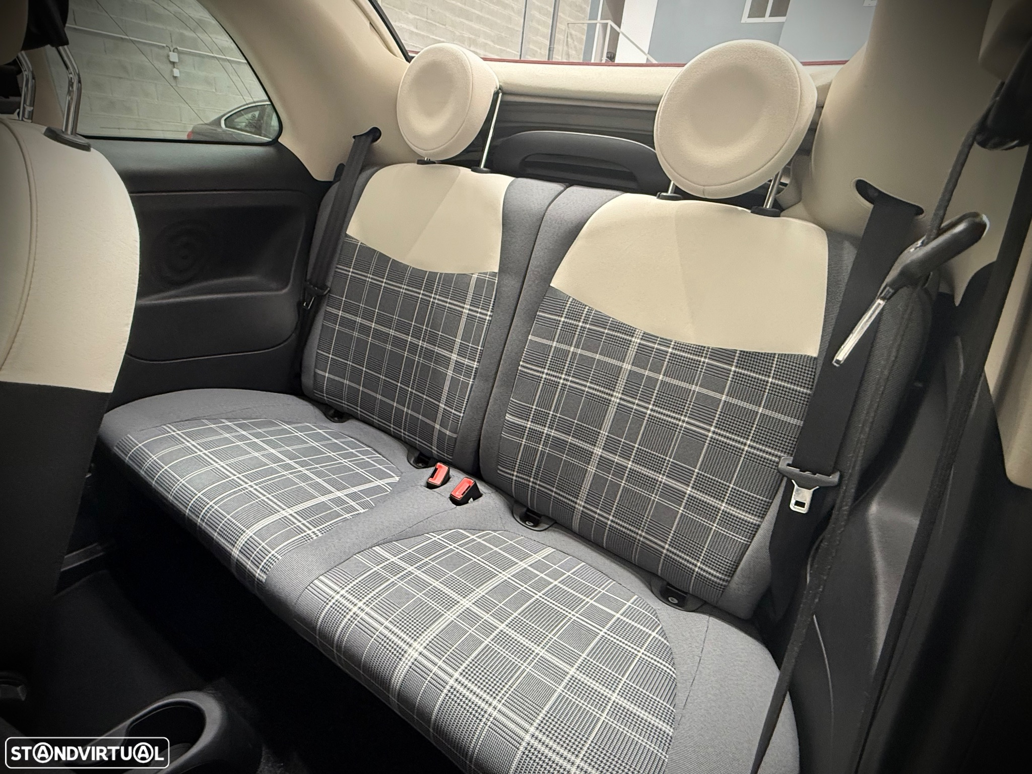 Fiat 500C 1.0 Hybrid Lounge - 11