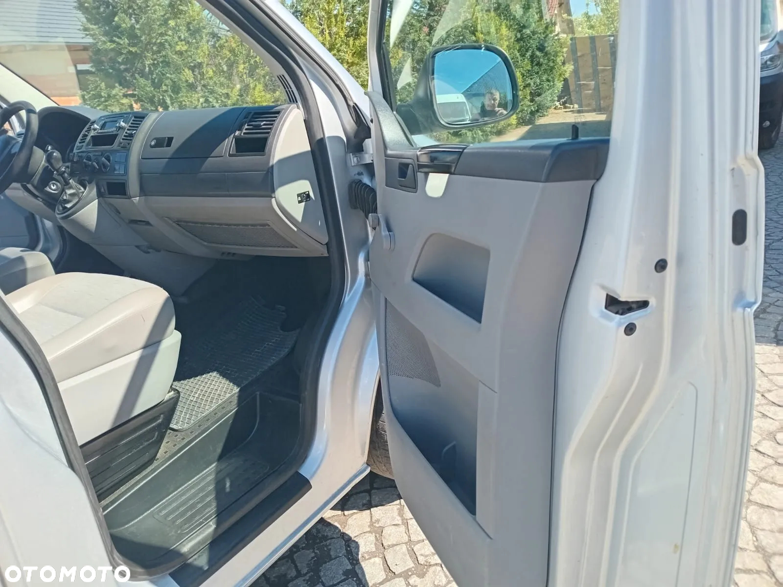 Volkswagen Transporter T5 - 15