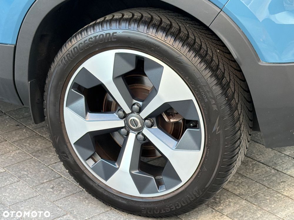 Volvo XC 40 B3 B DKG Ultra Black Edition - 20