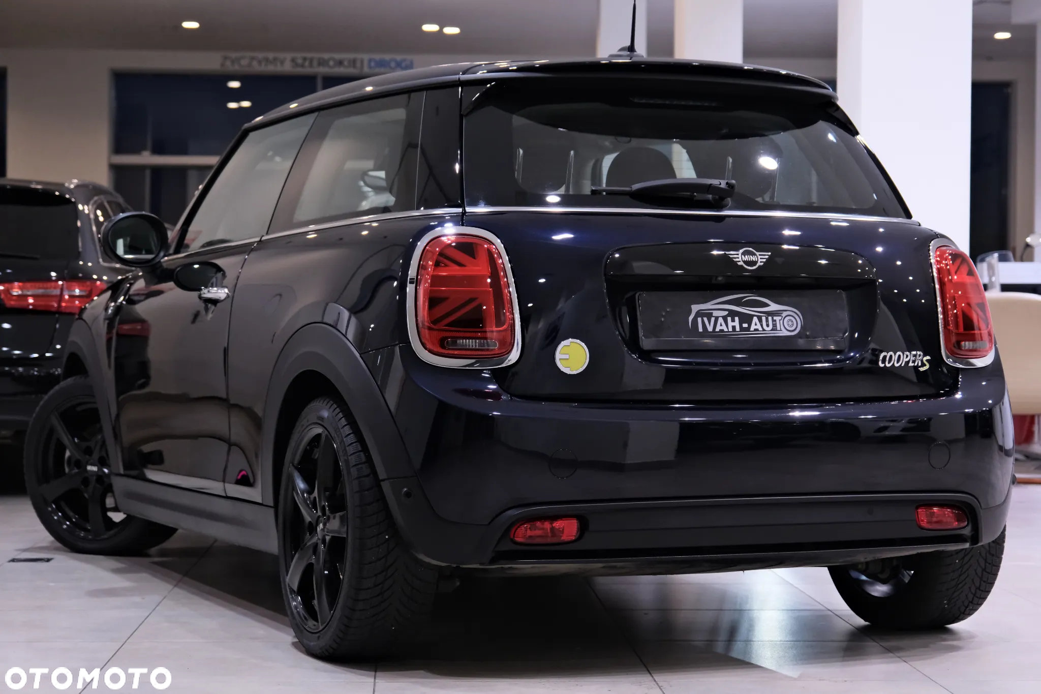 MINI Cooper SE - 6