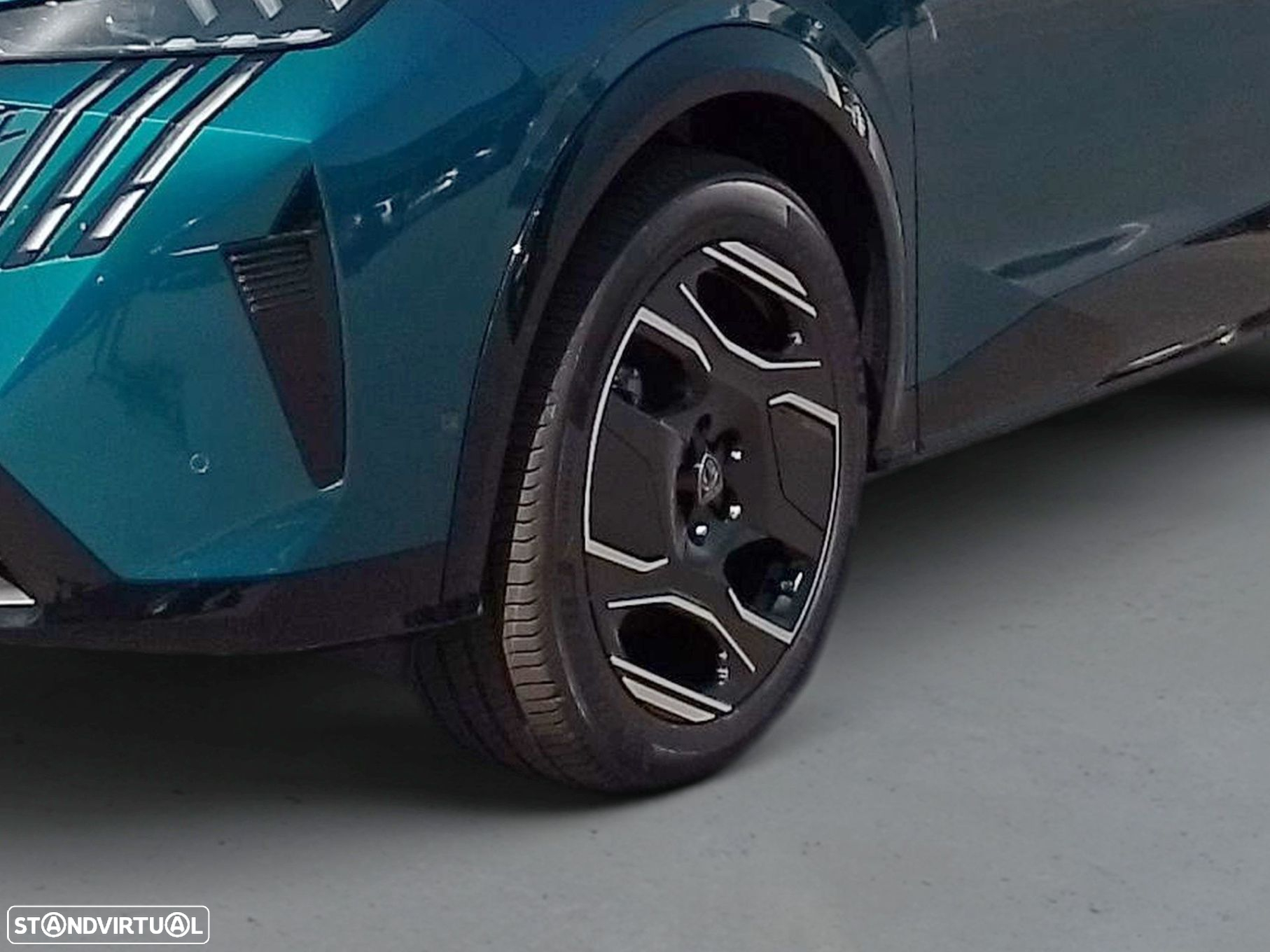 Peugeot E-3008 73 kWh GT - 4