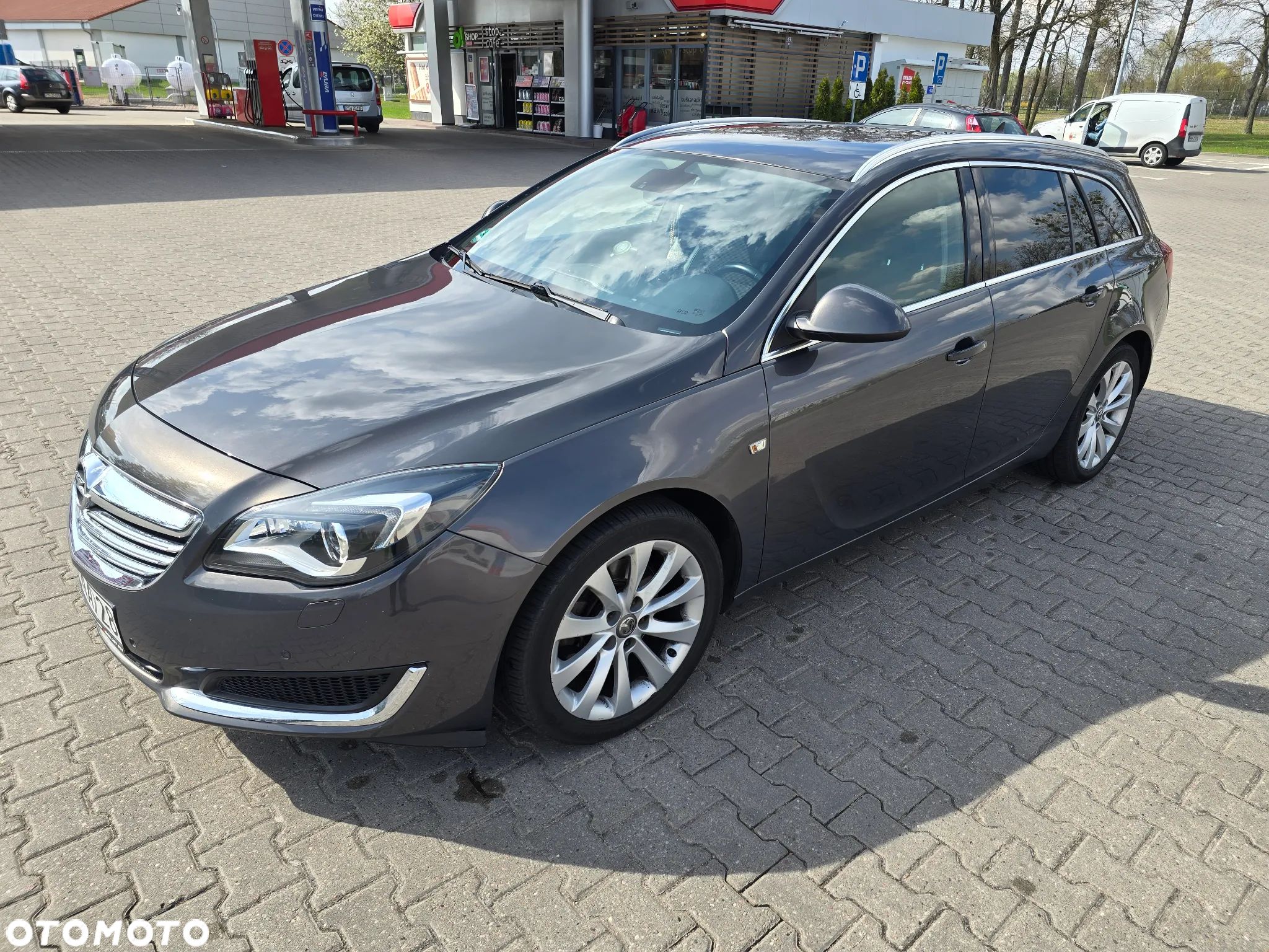 Opel Insignia 2.0 CDTI Sports Tourer Automatik - 1