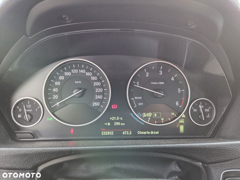 BMW Seria 3 318d - 13