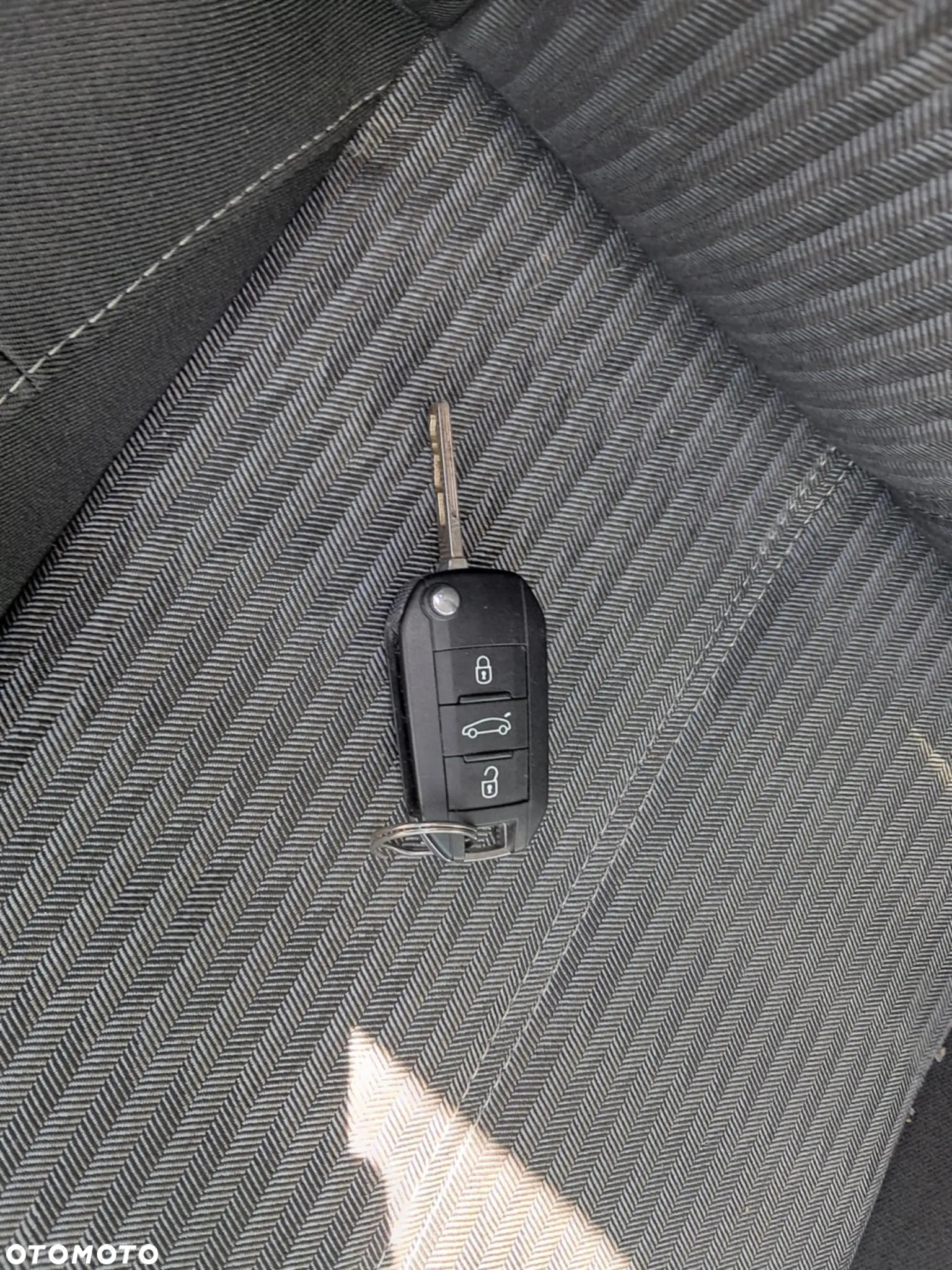 Opel Corsa - 5