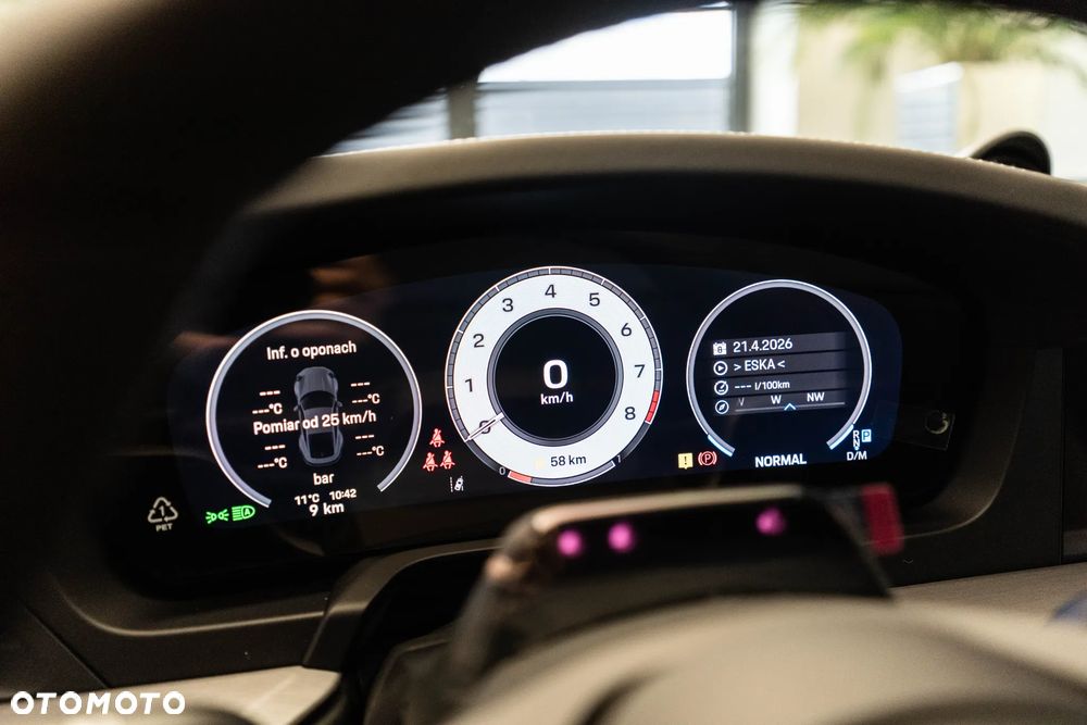Porsche 911 Carrera 4S - 18