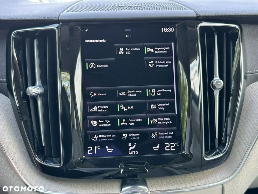 Volvo XC 60 - 31