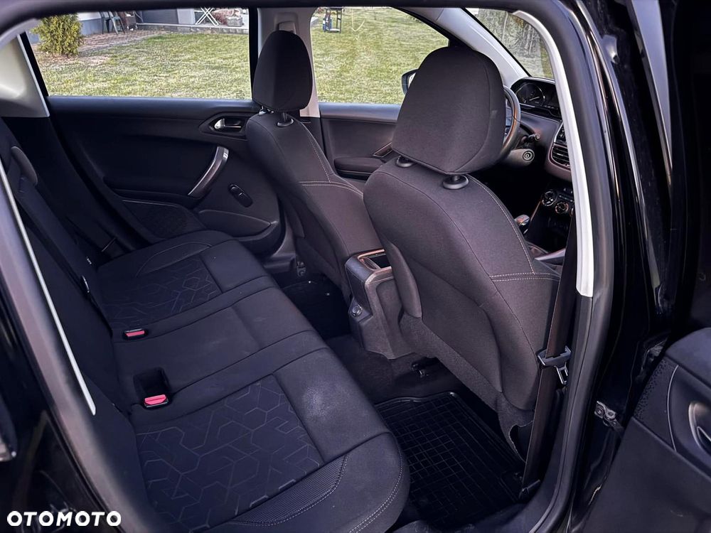 Peugeot 2008 PureTech 82 Active - 9
