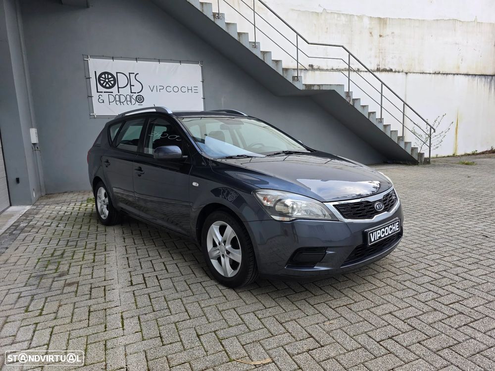 Kia Ceed SW 1.4 CVVT LX ISG - 22