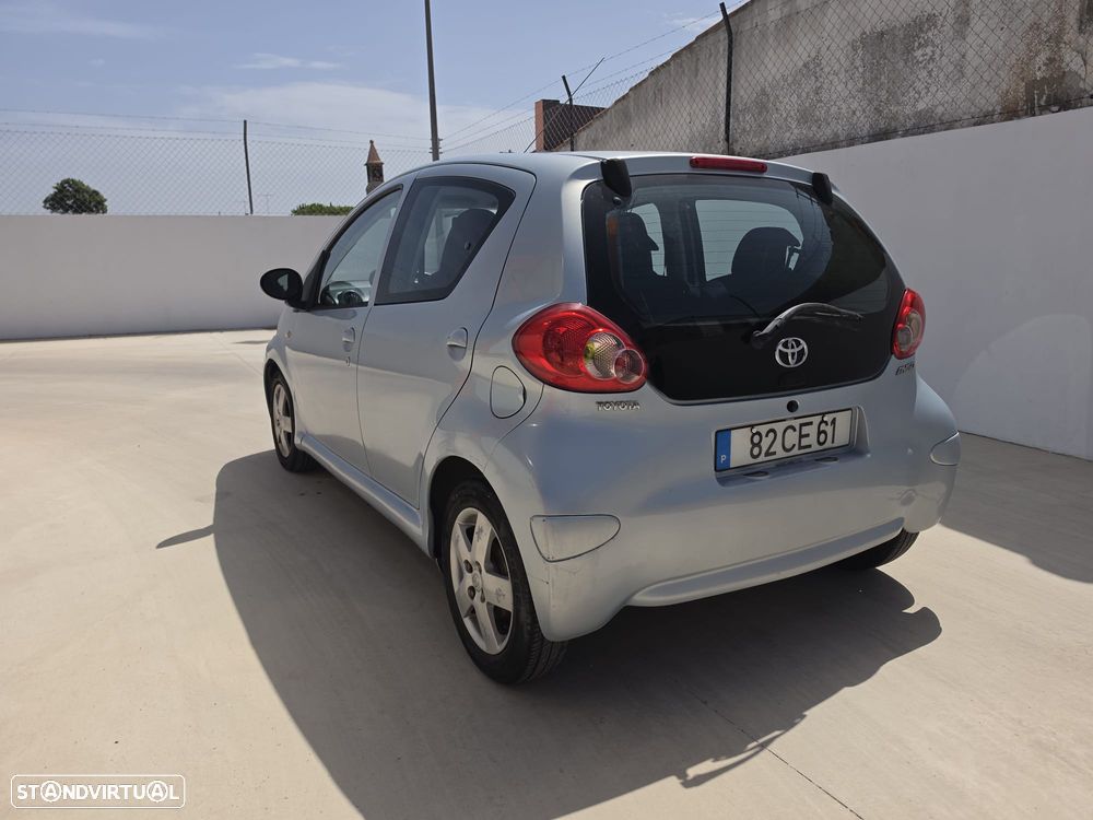 Toyota Aygo 1.0 + AC - 2