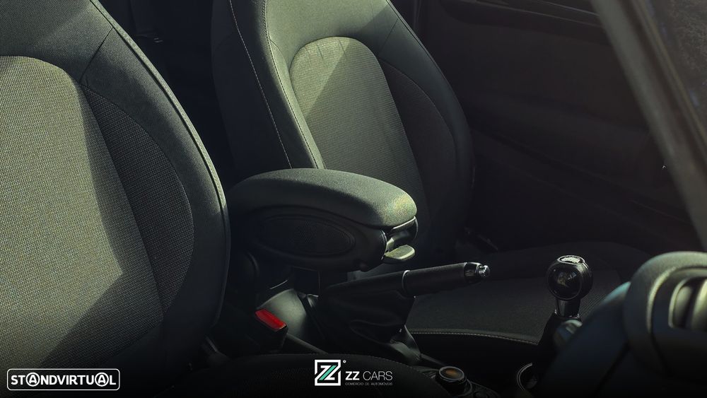 MINI 3 Portas Cooper - 23