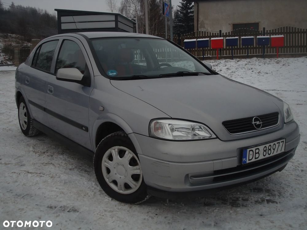 Opel Astra 1.6 Edition - 2