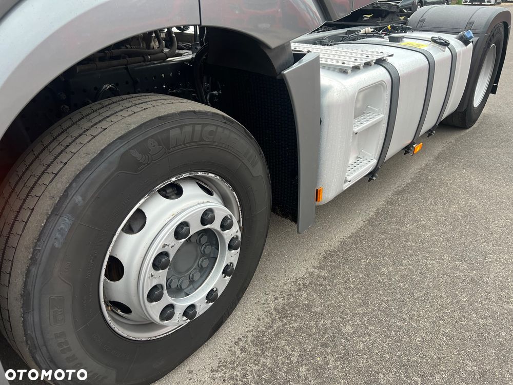 Mercedes-Benz ACTROS L MP5 POLIFTOWY bez retardera prokontraktowy - 24